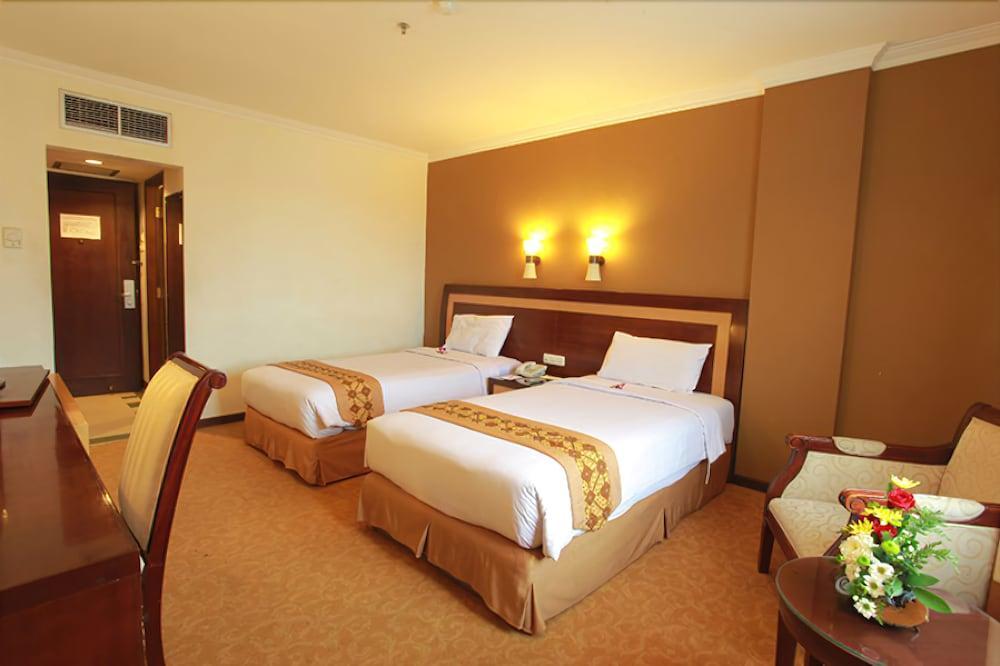 Semesta Heritage Hotel & Convention Semarang Eksteriør bilde