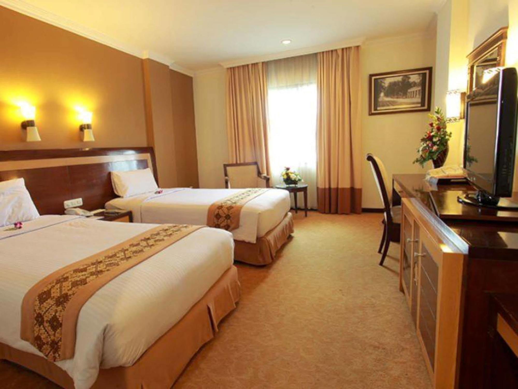 Semesta Heritage Hotel & Convention Semarang Eksteriør bilde